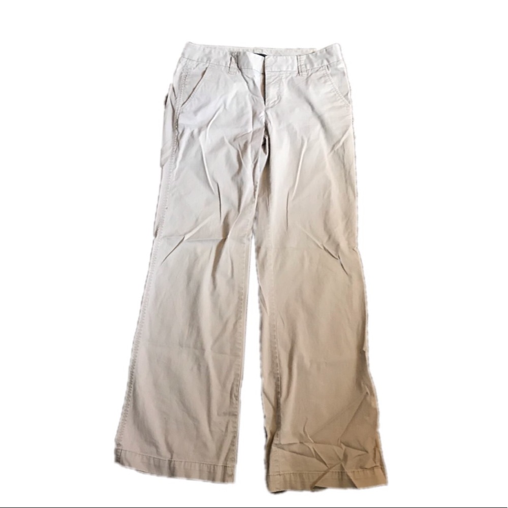 🌼Khaki Pants!!🌼
